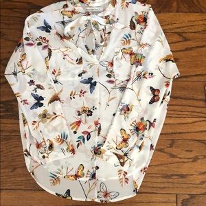 Cute Patterned Tie Neck Blouse